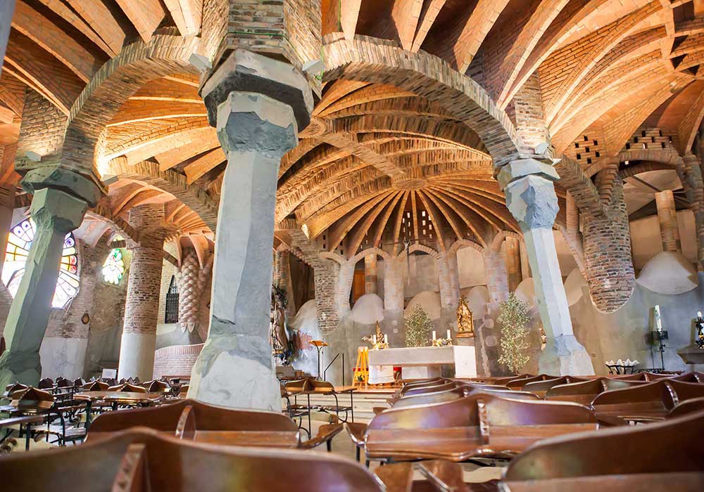 10 sights to see outside Barcelona