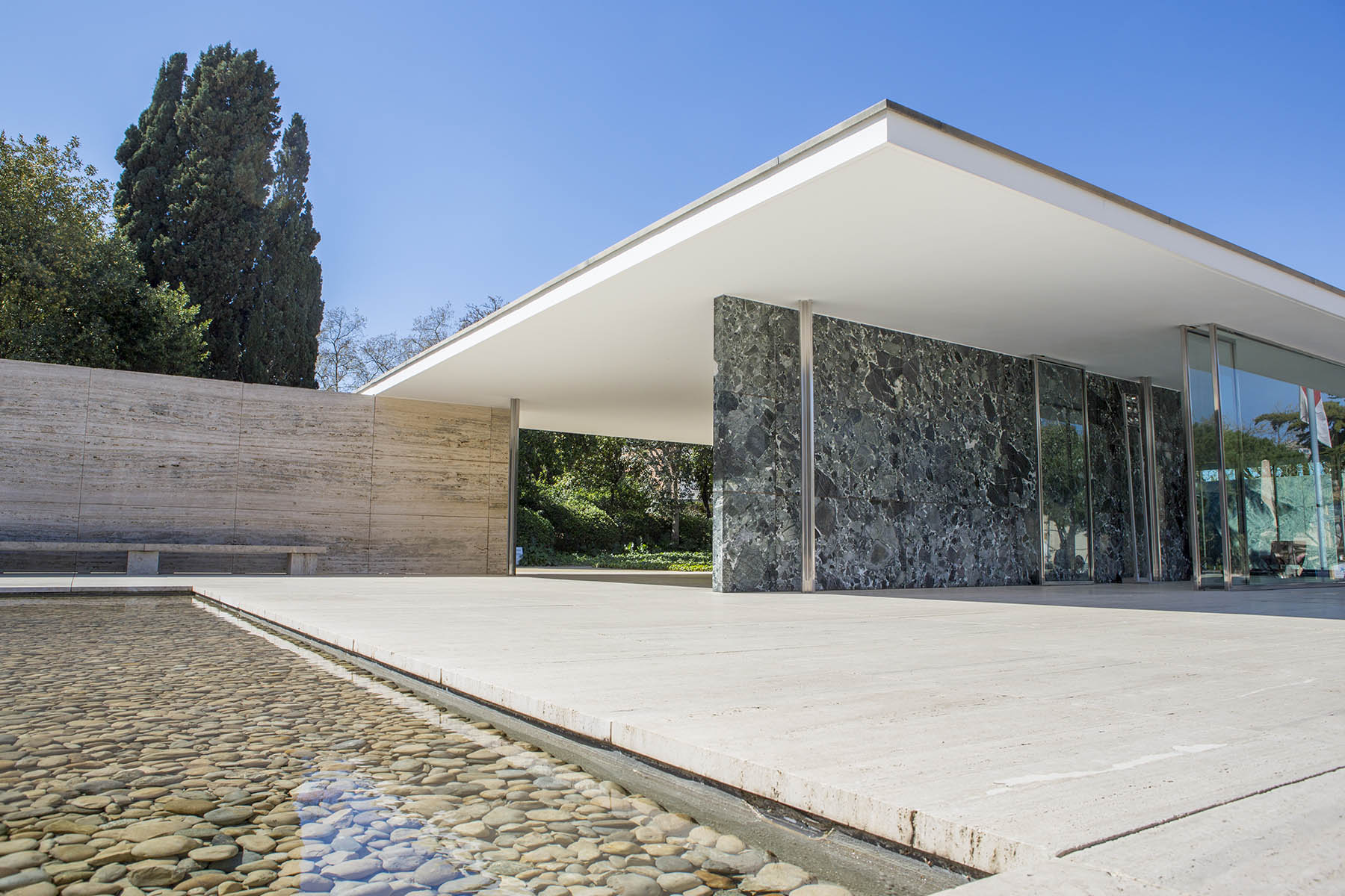 Mies van der Rohes Barcelona Pavilllion