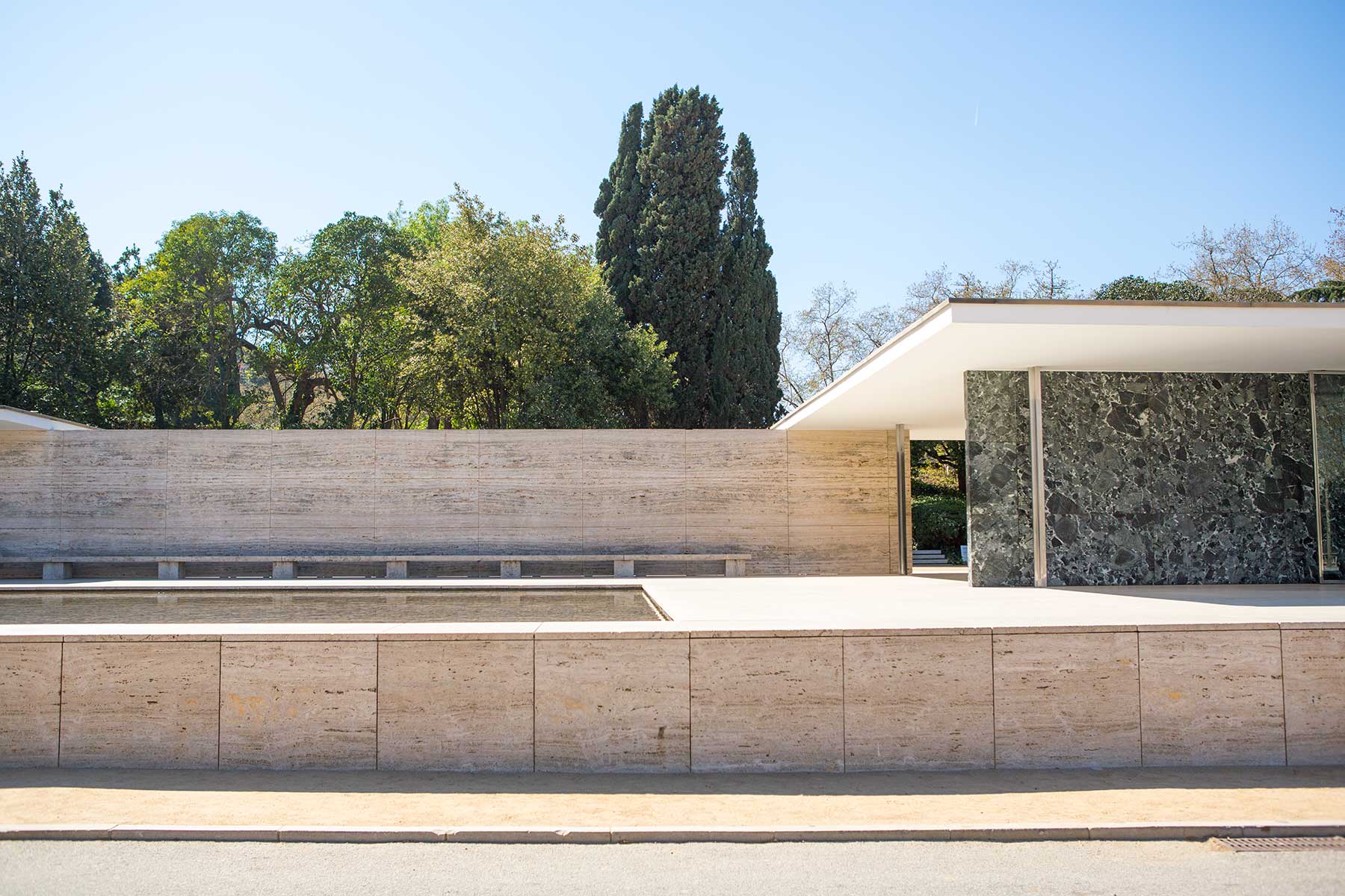 Mies van der Rohes Barcelona Pavilllion