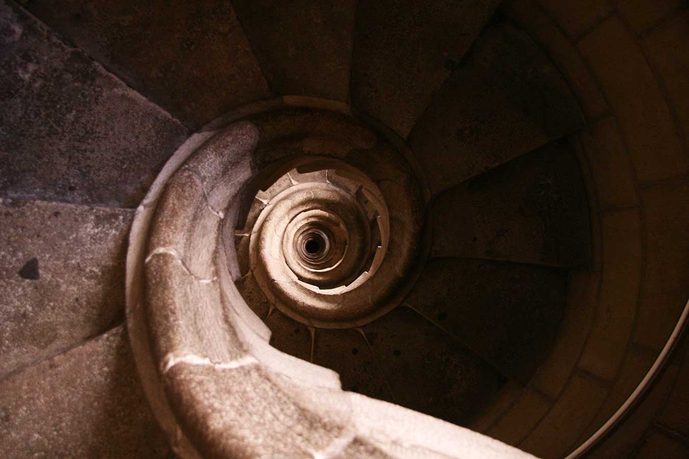Organic architecture Sagrada Familia, snail she staircase