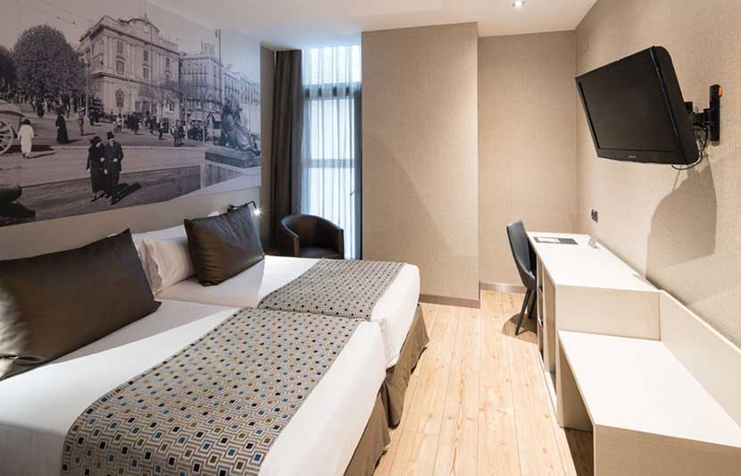 Hotel Catalonia Born Comfortable Room