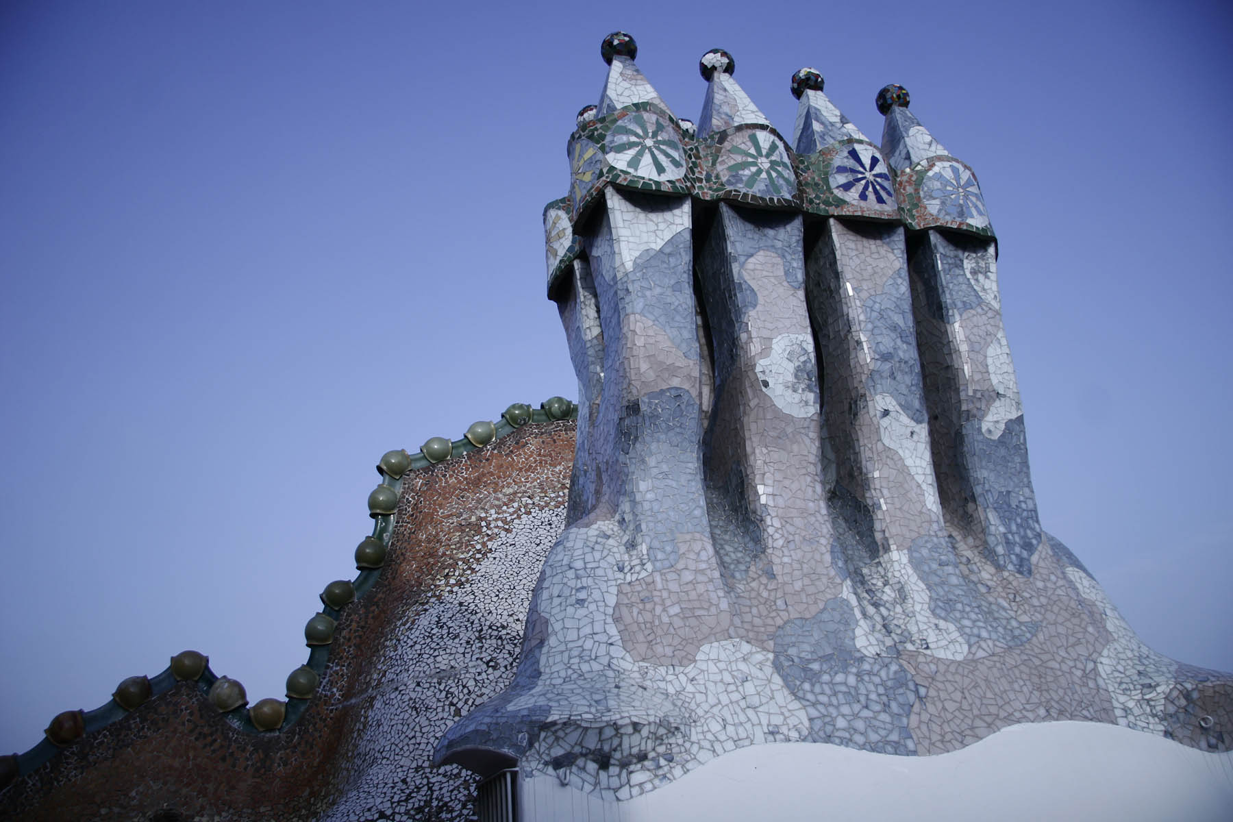 Casa Batlló skulpturer på taget