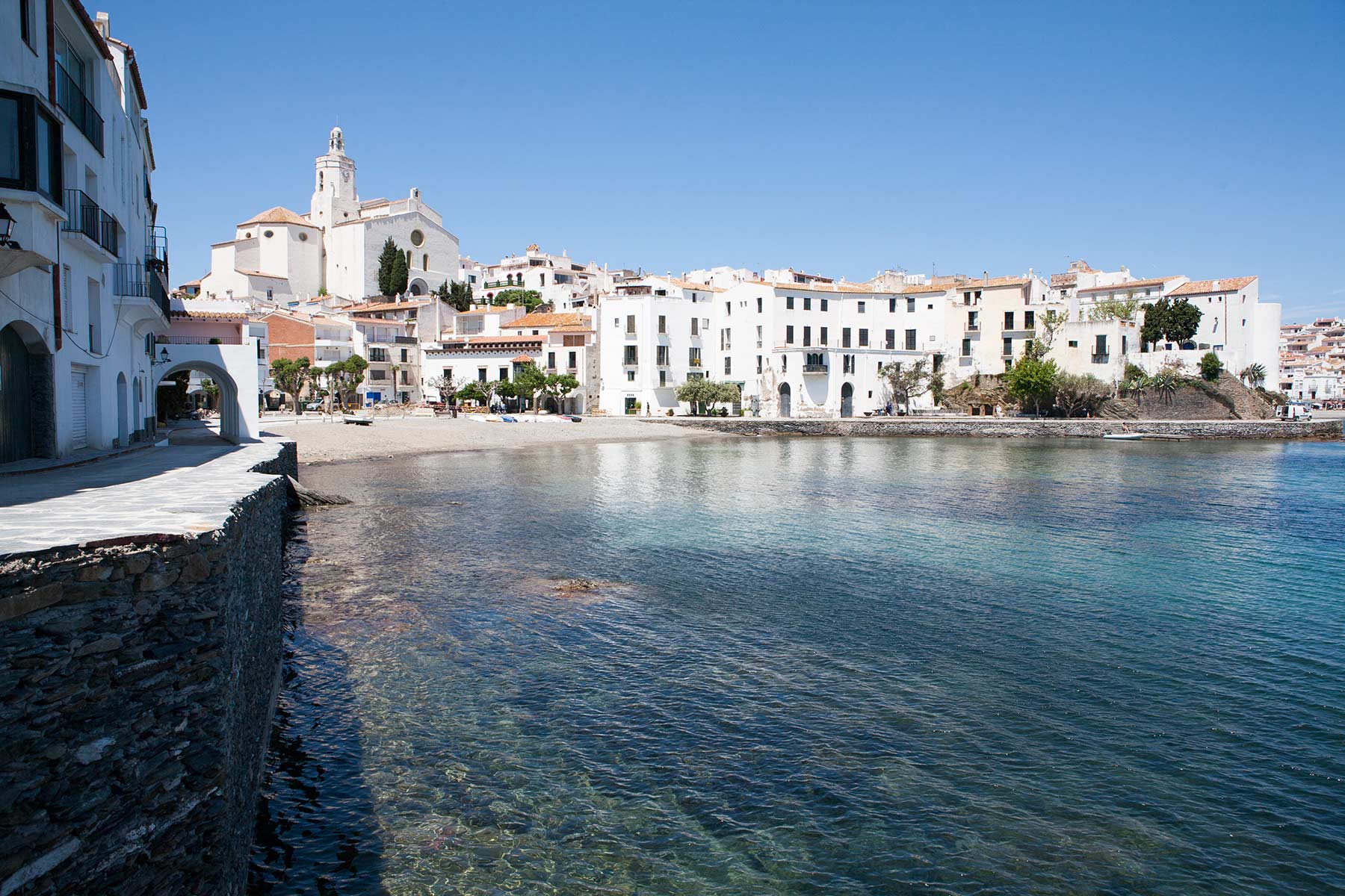 Costa Brava Port Lligat white houes