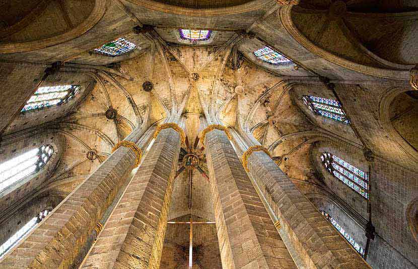 La edad de oro - Santa María del Mar en Barcelona