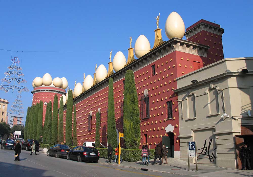 Salvador Dalí, Figueres and Girona